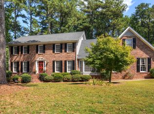 6900 Hunters Trace Cir, Sandy Springs, GA 30328