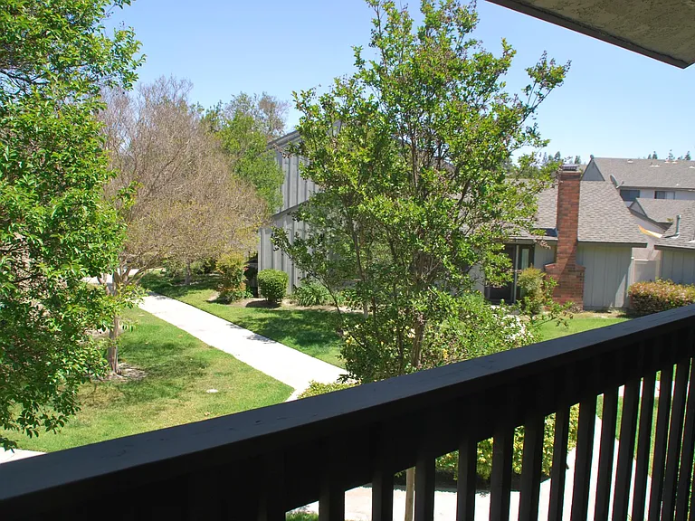 1429 W Cerritos Ave — Photo 20
