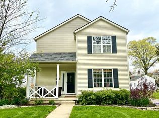 895 S Roosevelt Ave, Columbus, OH 43209