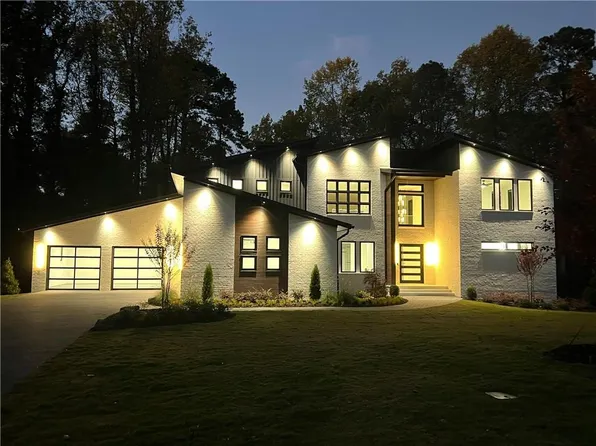1000 Clementstone Northeast Dr, Sandy Springs, GA 30342