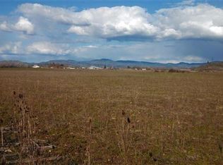 3961 Corey Rd, Central Pt, OR 97502