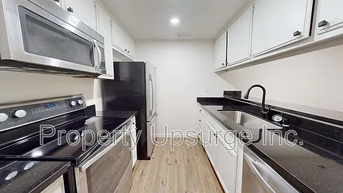 1282 Wurch Way #B Photo 1