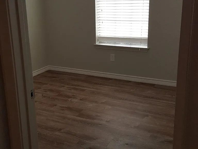 910 Tanner Rd — Photo 15