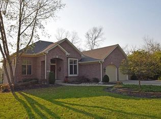 905 Old Course Ln, Cincinnati, OH 45245