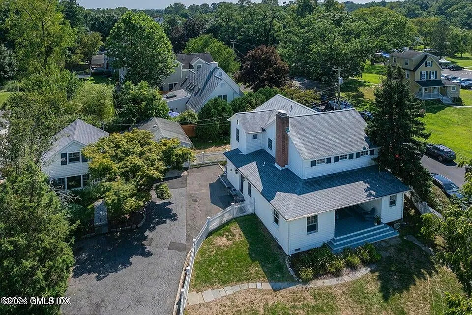 28 W End Ave