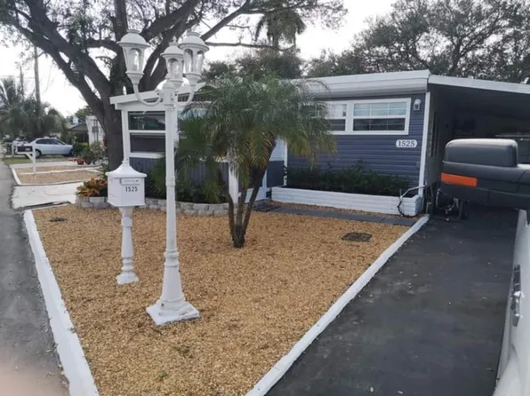 1525 SW 87th Terrace, Davie, FL 33324
