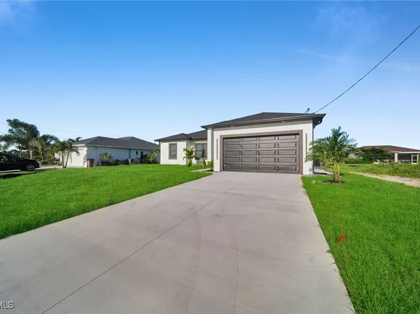 3102 Douglas Ave S, Lehigh Acres, FL 33976