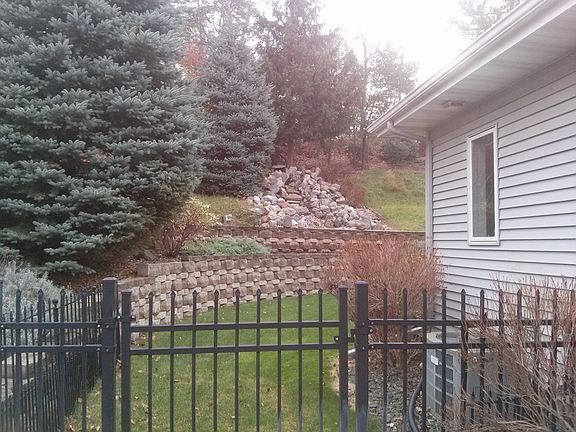 4th image of 61 Belle Terre Dr