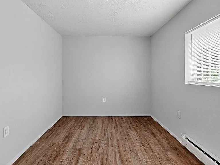 5817 Central Avenue NW — Photo 5