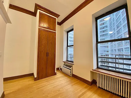 Rented by Oxford Property Group | media 10