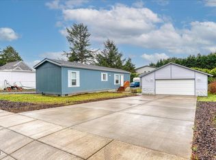 703 SE Neptune Ave, Lincoln City, OR