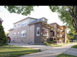 7345 W 57th St, Summit, IL 60501