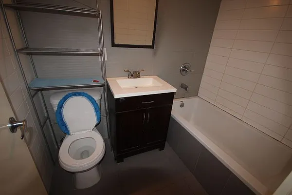 Rented by Nooklyn NYC LLC | media 21