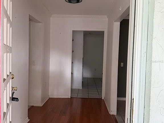 4th image of 816 CHILDERS LOOP