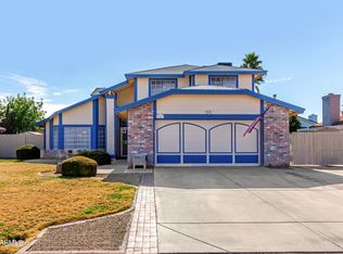 6921 W Columbine Dr, Peoria, AZ 85381