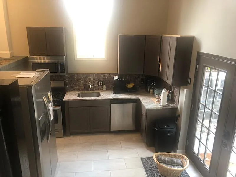 5 bed, 5627 sqft, $850 — Photo 4