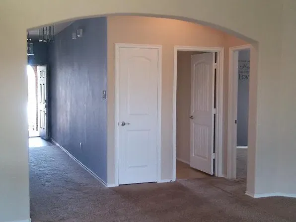 8700 Sierra Trl, Aubrey, TX 76227