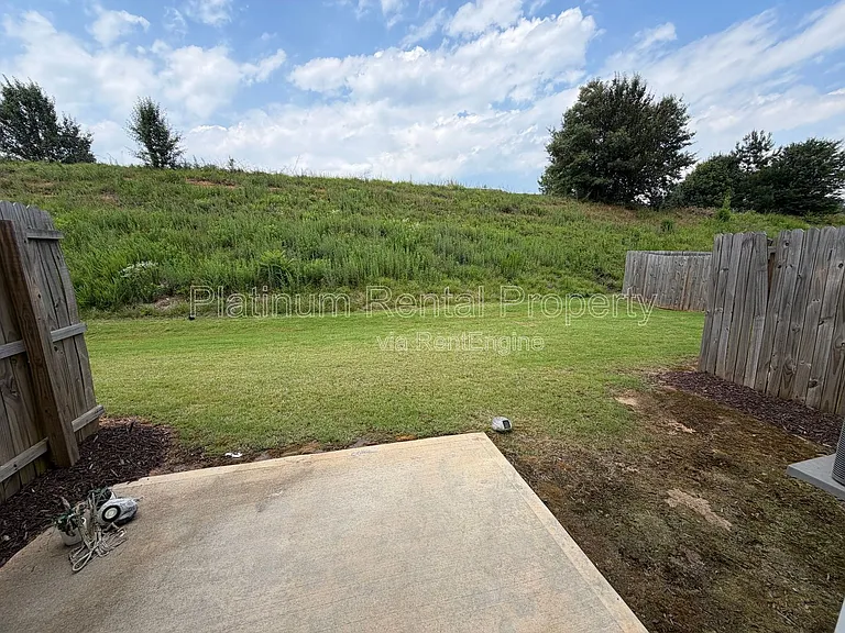 177 Swindon Dr — Photo 30