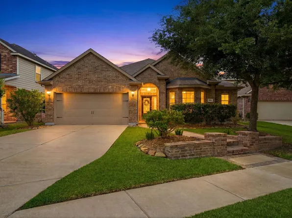 19011 Cove Forest Ln, Cypress, TX 77433