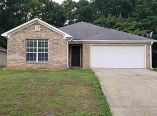 2058 Townhouse Ln, Bessemer, AL 35023