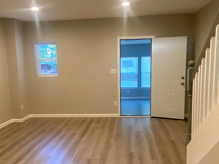 6310 Ogontz Ave — Photo 25