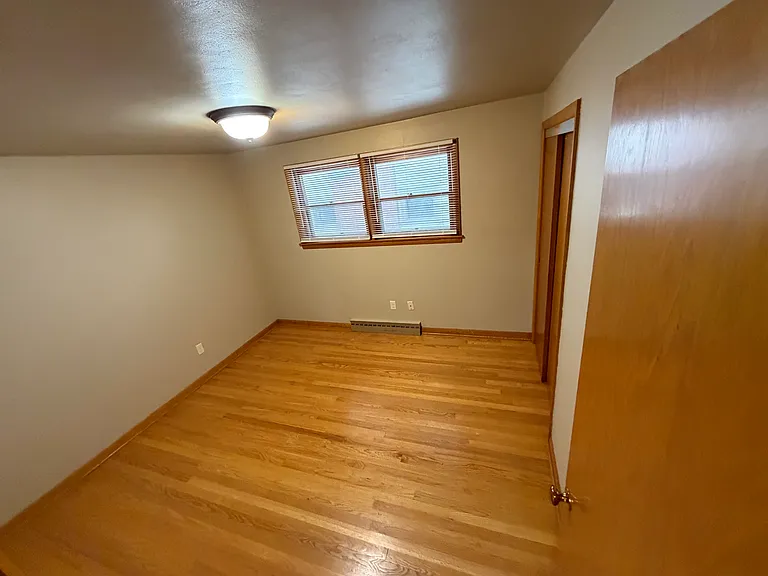 7009 W Lloyd St — Photo 12