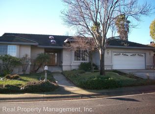 839 Blackstone Ct, Redding, CA 96003