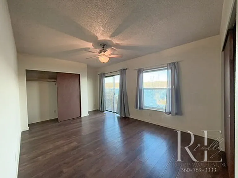 5765 Watauga Beach Dr E — Photo 17