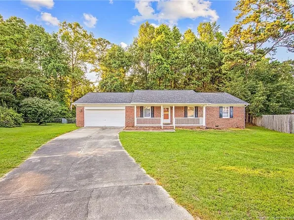 7010 Medway Ct, Fayetteville, NC 28306