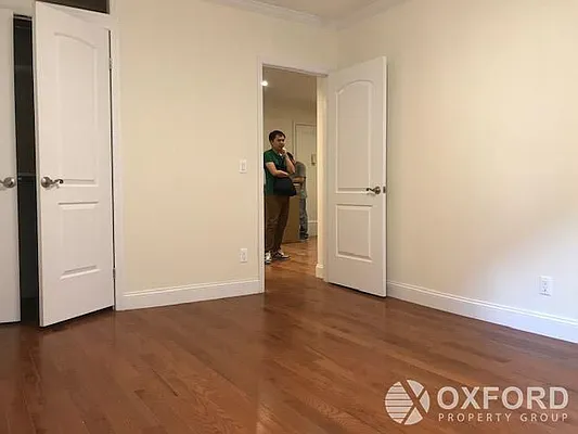 Rented by Oxford Property Group | media 7