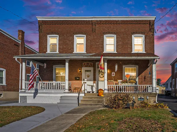 19 Egypt Rd, Norristown, PA 19403