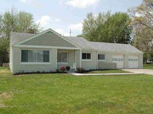 7511 Monroe Rd, Lambertville, MI 48144