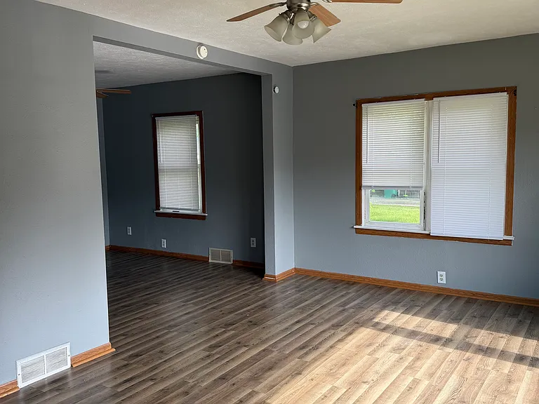 3813 S Lafayette Ave #A — Photo 2