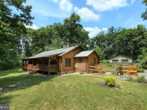 90 White Church Rd, York Springs, PA 17372