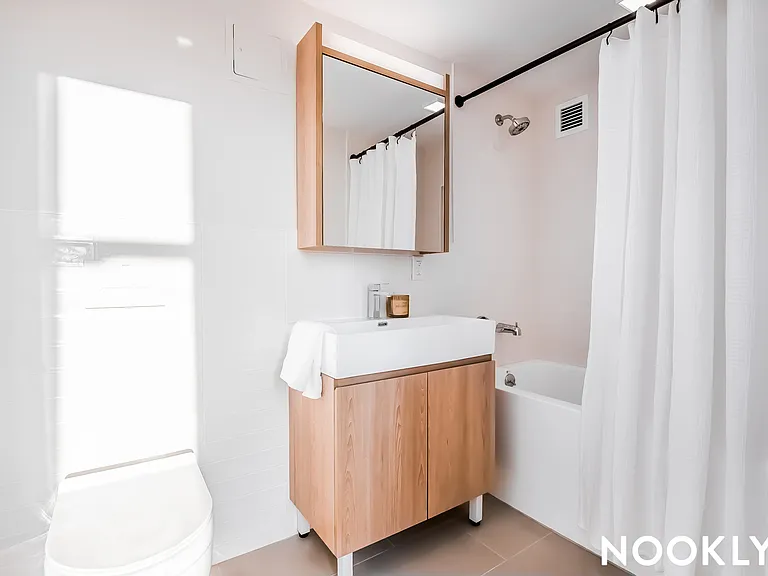 619 Throop Ave #4A — Photo 9