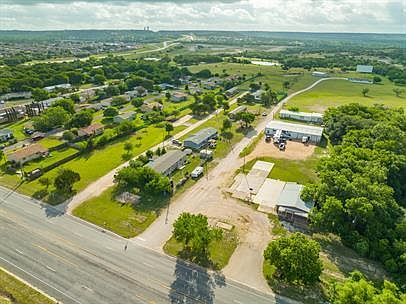 1st image of 3037 Barr Ln