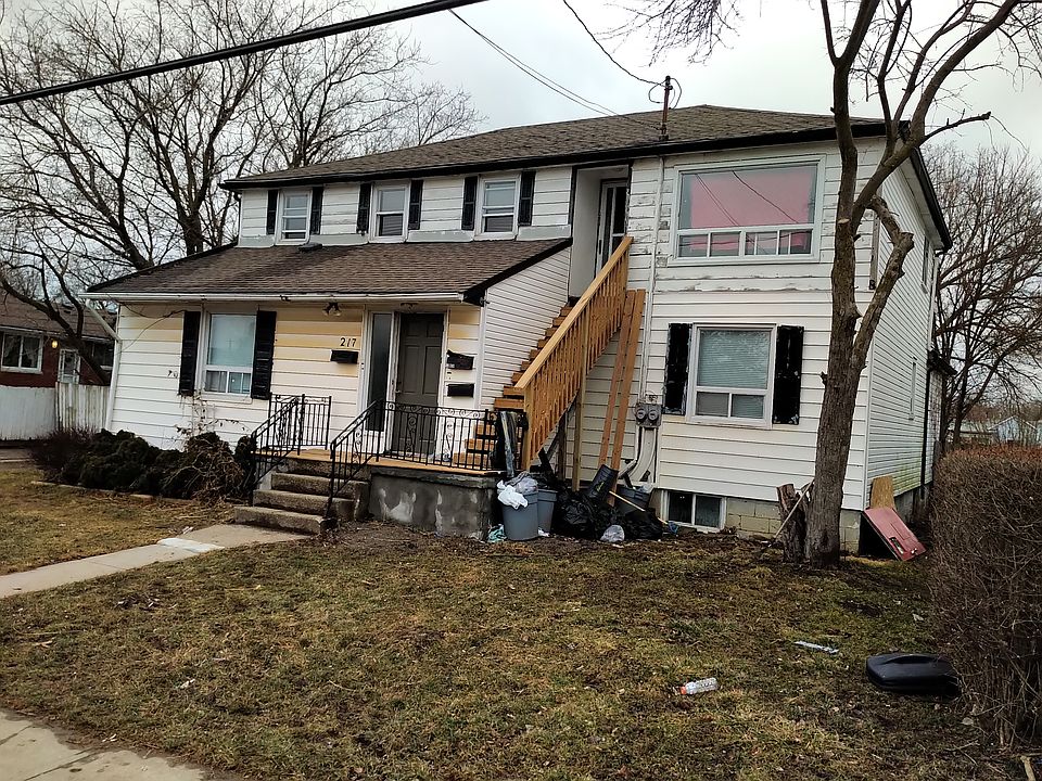 2nd image of 217 Morton St