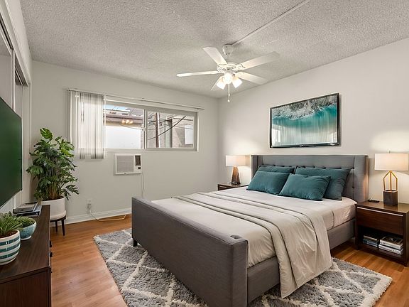 4th image of 317 Milford St #7