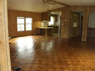 218 Gail Dr, Satsuma, FL 32189