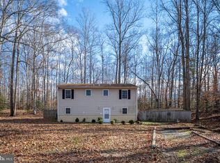 26335 Hill Rd, Ruther Glen, VA 22546