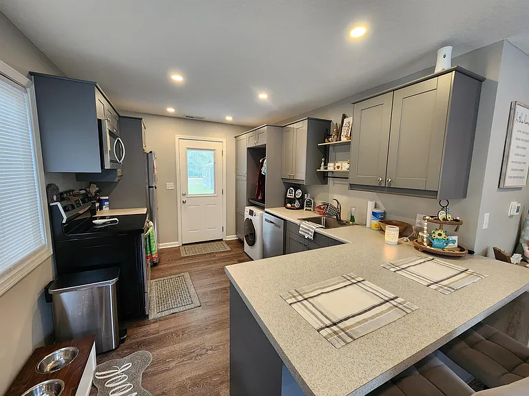 424 Nussbaum Ave — Photo 24