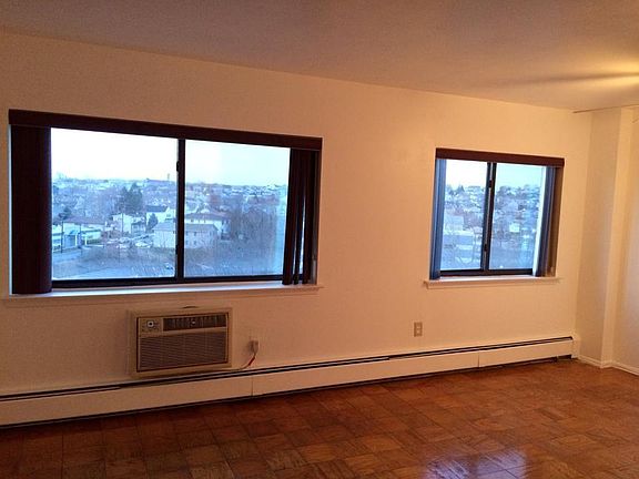 5th image of 44 S Main St APT 6
