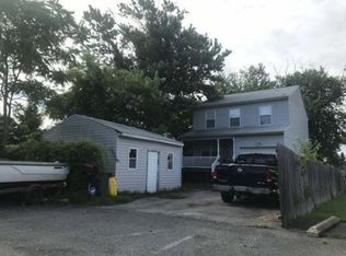 5807 Robinwood Rd, Baltimore, MD 21225