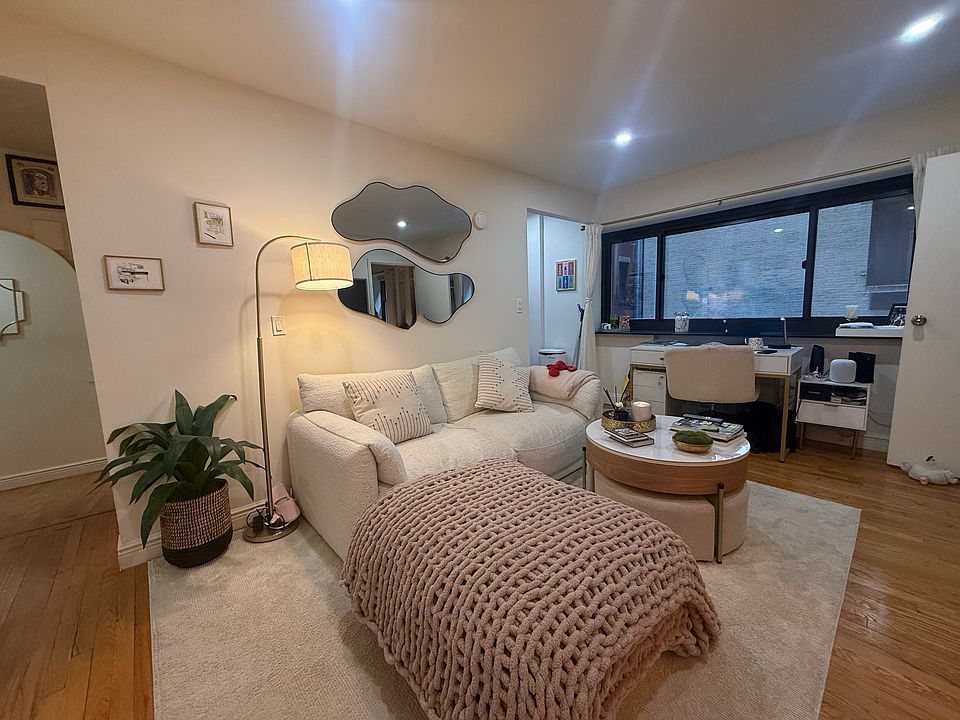 1st image of 295 Park Ave S APT 5S