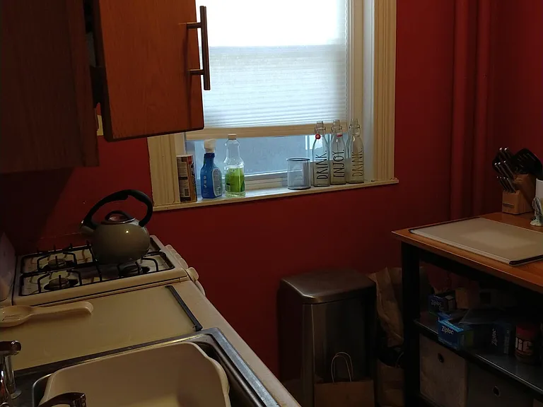 78 Glenville Ave #10 — Photo 6