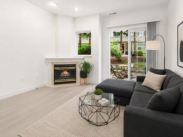 2020 132nd Ave SE #204 — Photo 8