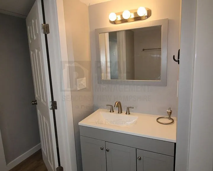 61 3rd St #201 — Photo 7
