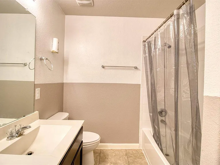 3042 Specklebelly Dr — Photo 14