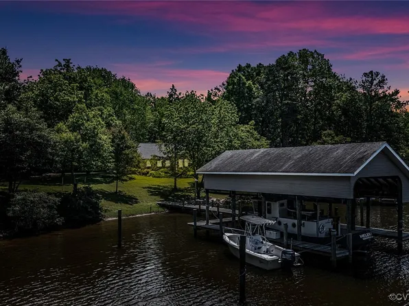 500 Rock Town Rd, Reedville, VA 22539