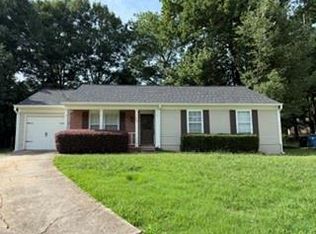 405 Birch Rill Dr, Alpharetta, GA 30022